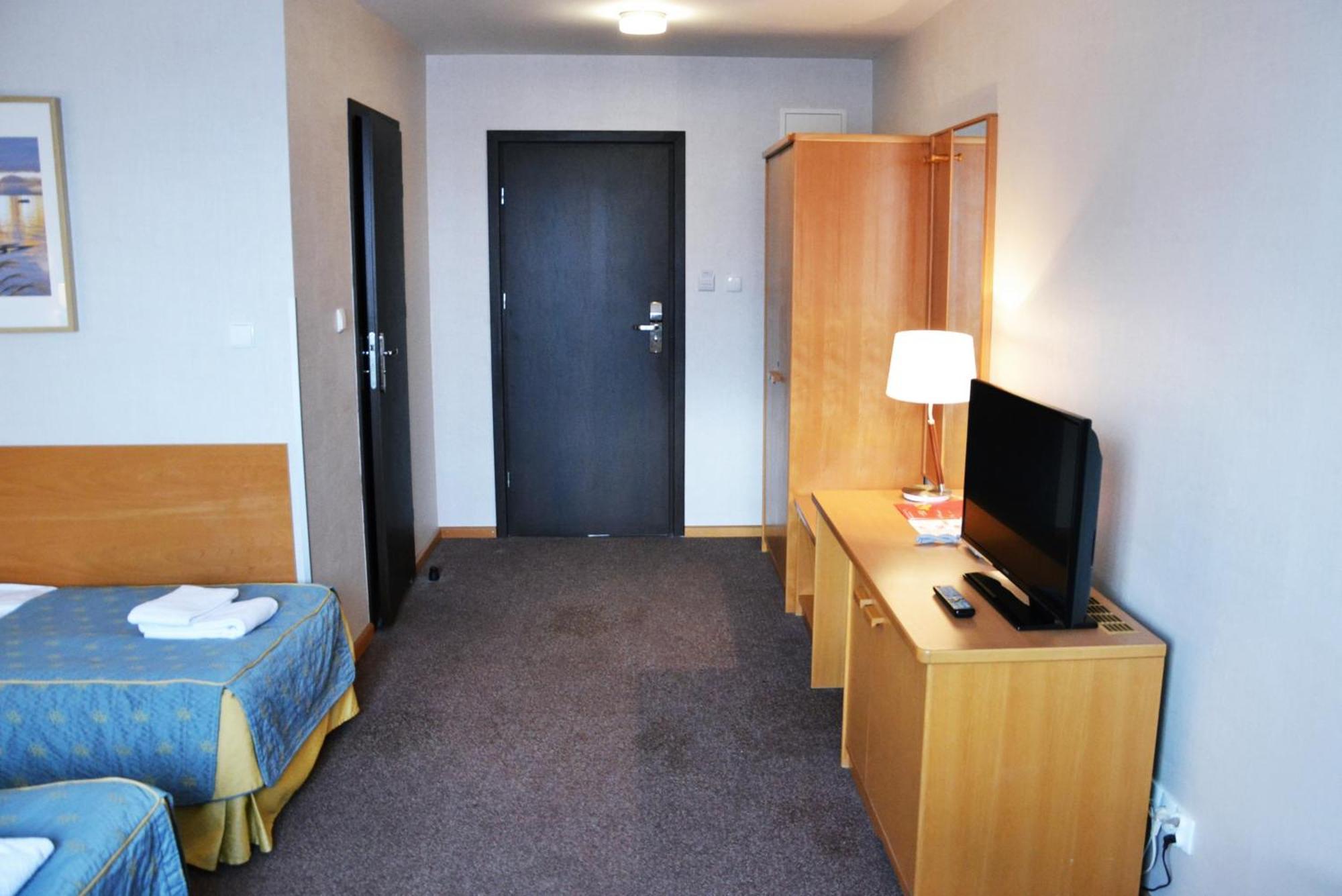 Hotel Orlik Płońsk Szoba fotó