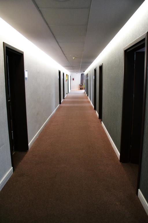 Hotel Orlik Płońsk Kültér fotó